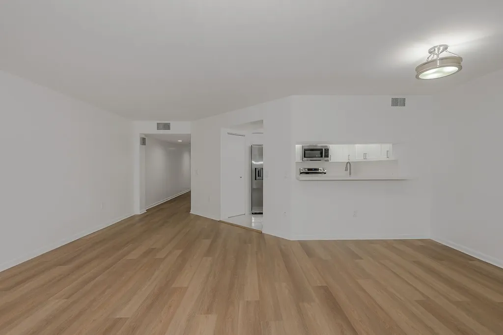 13800 SW 14th Street Pembroke Pines FL 33027