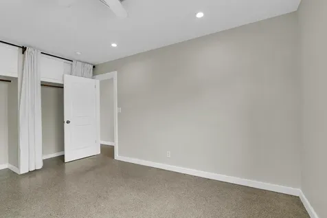 909 SE 16 Place Deerfield Beach FL 33441