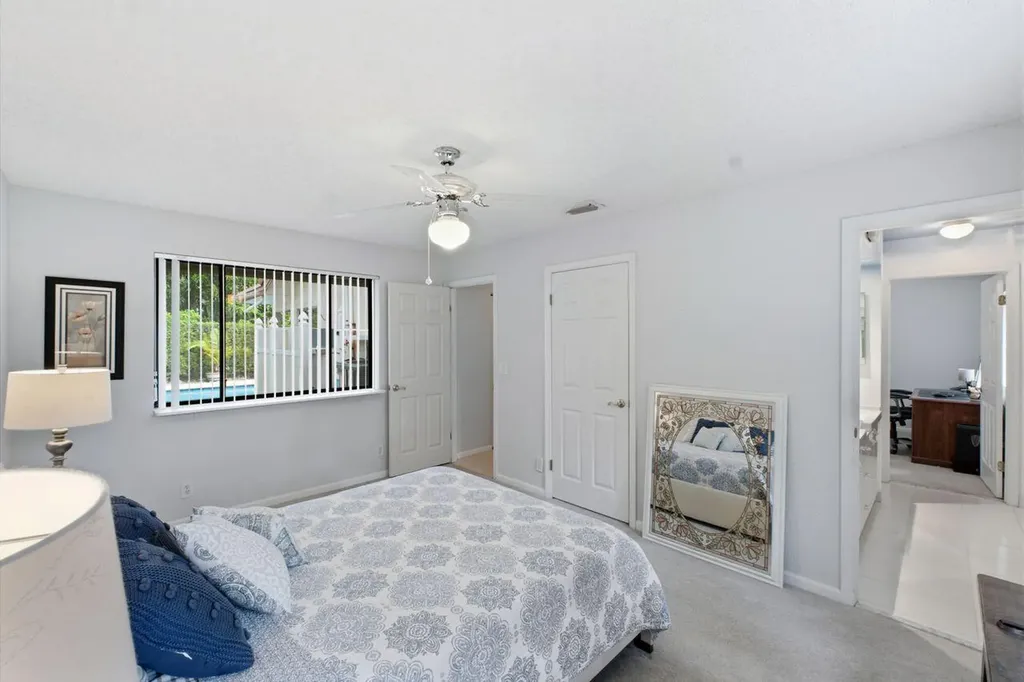 2719 Oak Tree Lane Oakland Park FL 33309