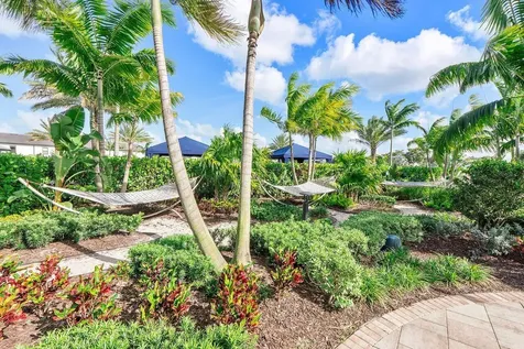 2719 Oak Tree Lane Oakland Park FL 33309