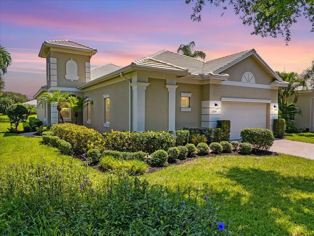 1254 River Reach Drive Vero Beach FL 32967