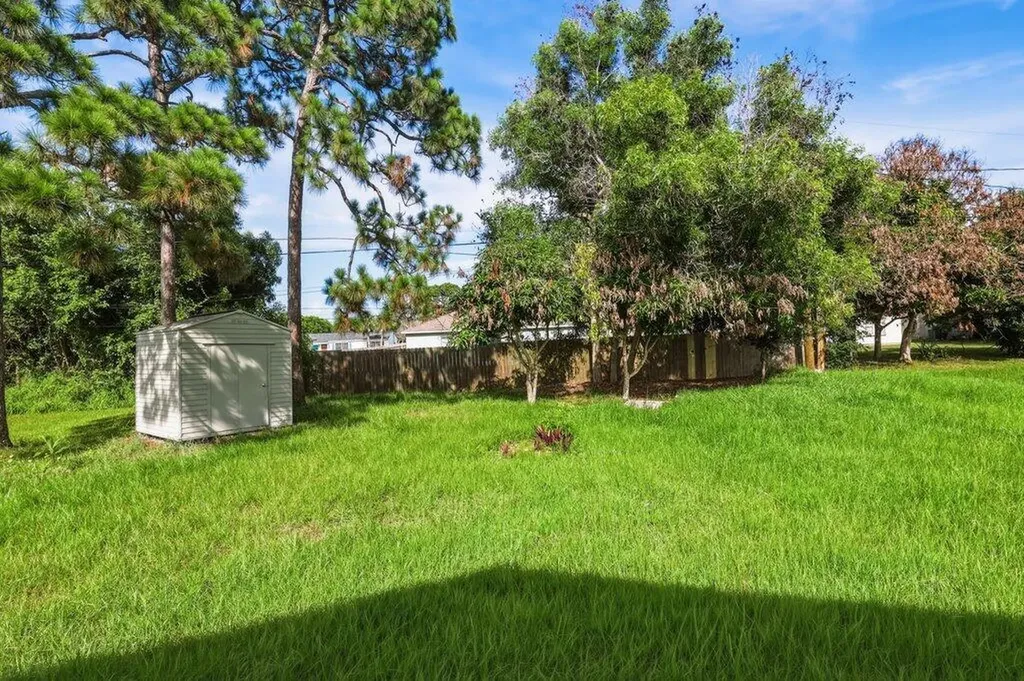 2521 SE Berkshire Boulevard Port St Lucie FL 34952