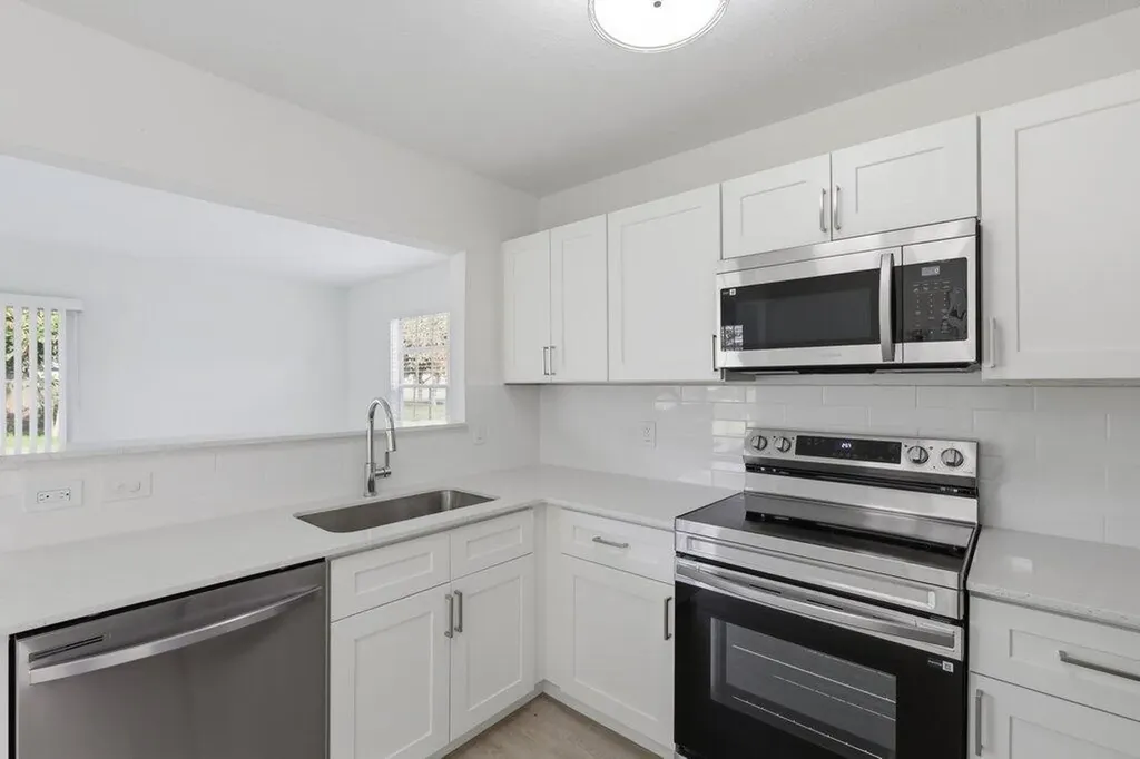 2521 SE Berkshire Boulevard Port St Lucie FL 34952