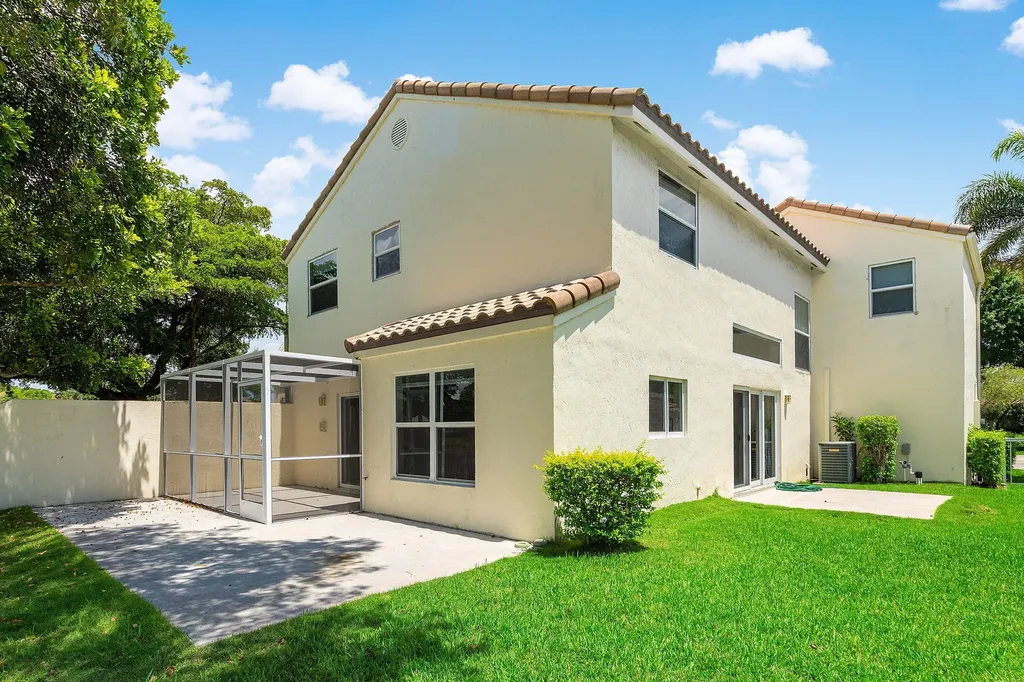 6240 NW 76th Court Parkland FL 33067