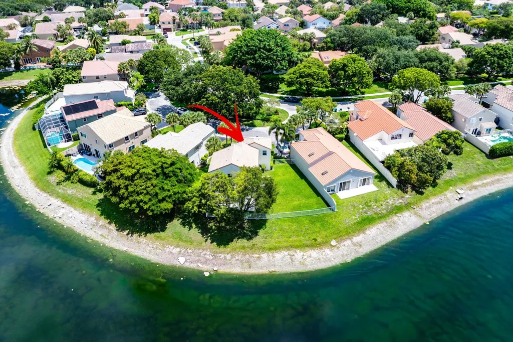 6240 NW 76th Court Parkland FL 33067