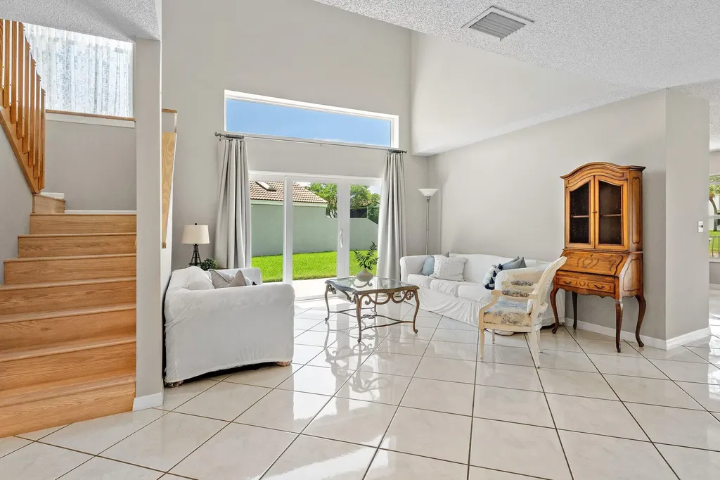 6240 NW 76th Court Parkland FL 33067