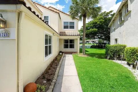 6240 NW 76th Court Parkland FL 33067