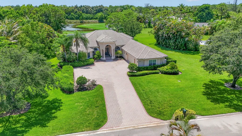 8055 Woodsmuir Drive West Palm Beach FL 33412