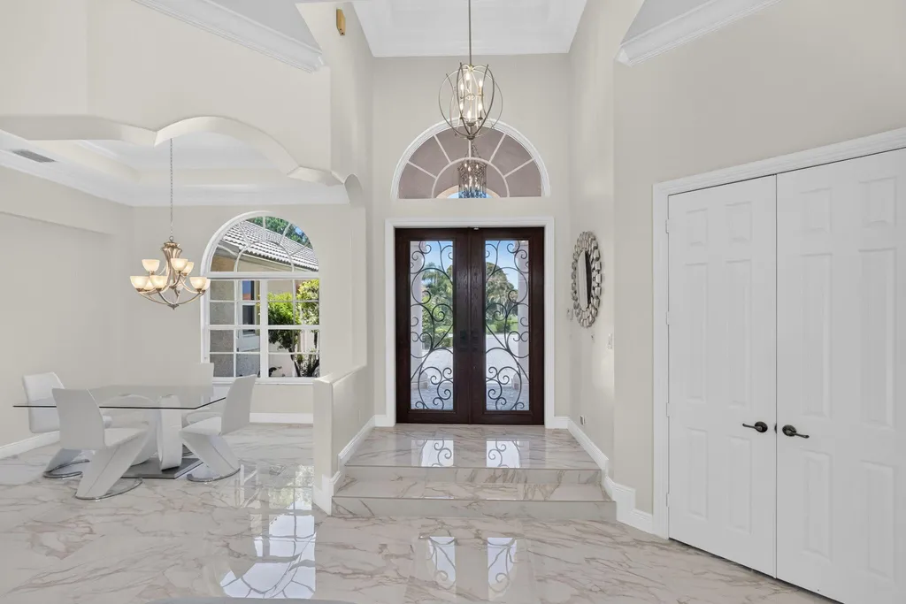8055 Woodsmuir Drive West Palm Beach FL 33412