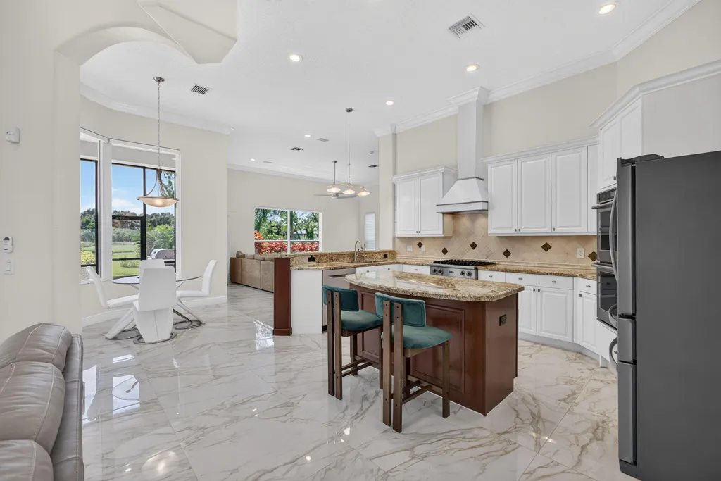 8055 Woodsmuir Drive West Palm Beach FL 33412