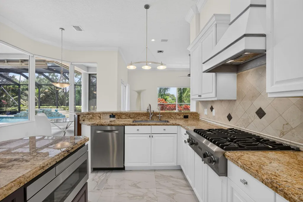 8055 Woodsmuir Drive West Palm Beach FL 33412