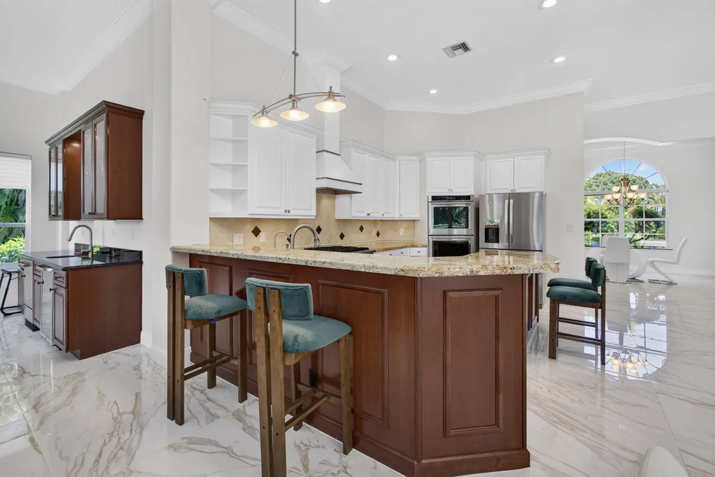 8055 Woodsmuir Drive West Palm Beach FL 33412