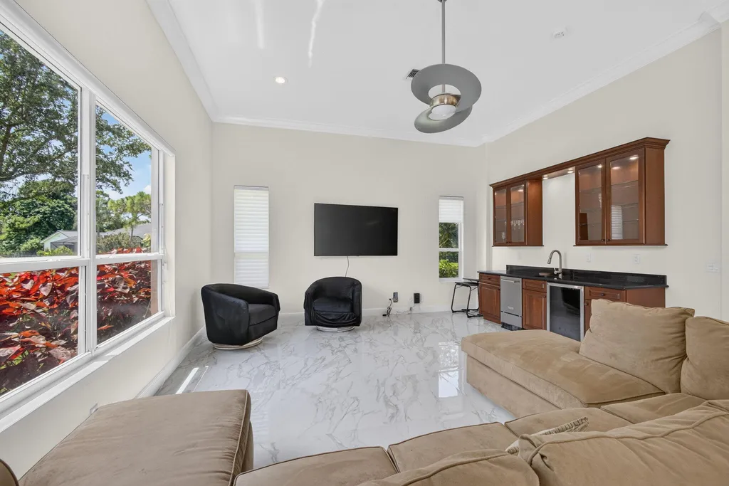 8055 Woodsmuir Drive West Palm Beach FL 33412