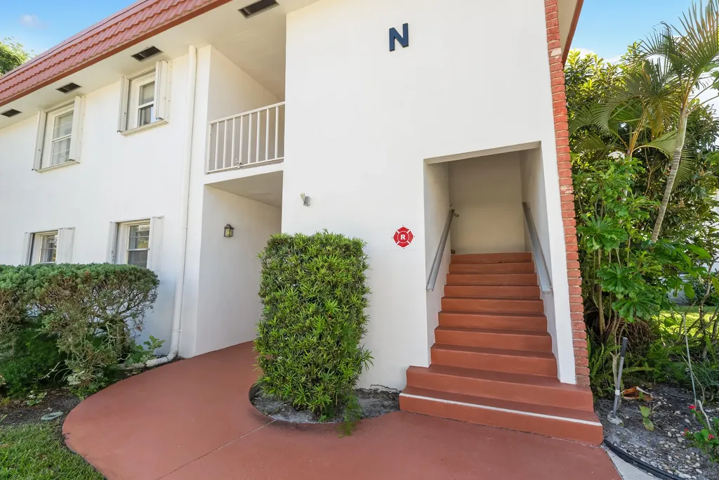 2600 SE Ocean Boulevard Stuart FL 34996