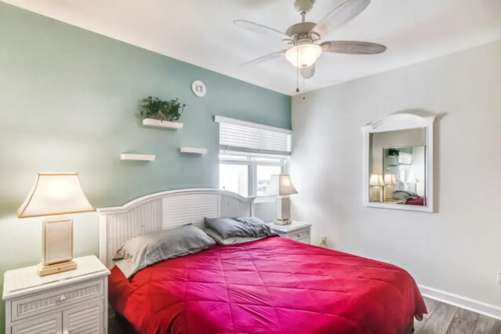 2650 Lake Shore Drive Riviera Beach FL 33404