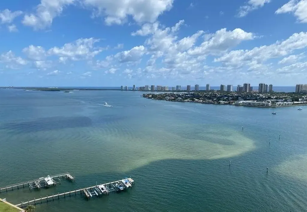 2650 Lake Shore Drive Riviera Beach FL 33404