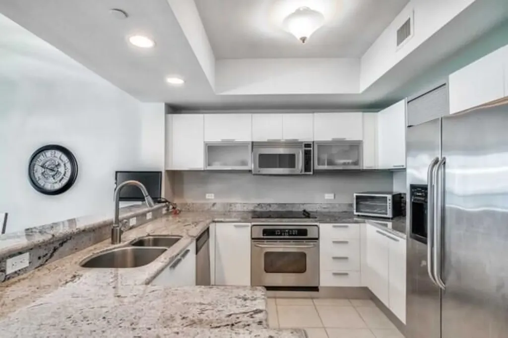 2650 Lake Shore Drive Riviera Beach FL 33404