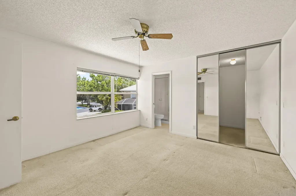 2927 SW Lakemont Place Palm City FL 34990