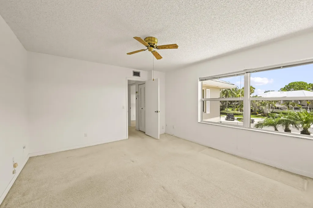 2927 SW Lakemont Place Palm City FL 34990