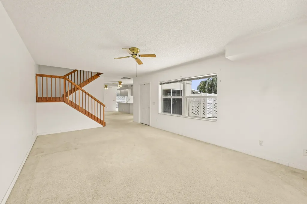 2927 SW Lakemont Place Palm City FL 34990