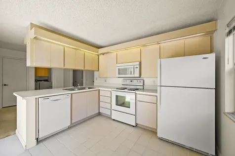 2927 SW Lakemont Place Palm City FL 34990