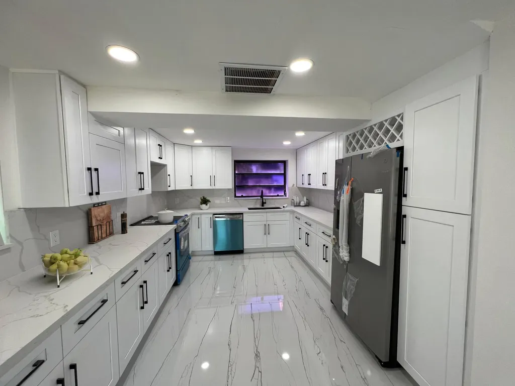 2518 Key Largo Lane Fort Lauderdale FL 33312