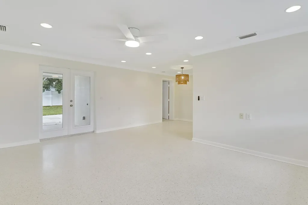 1600 Venus Avenue Jupiter FL 33469