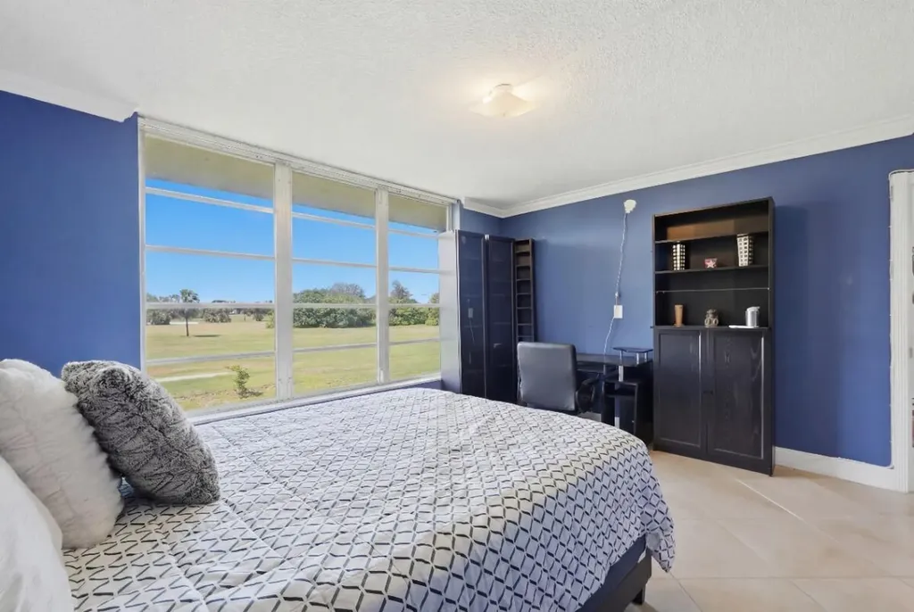 3001 S Palm Aire Drive Pompano Beach FL 33069