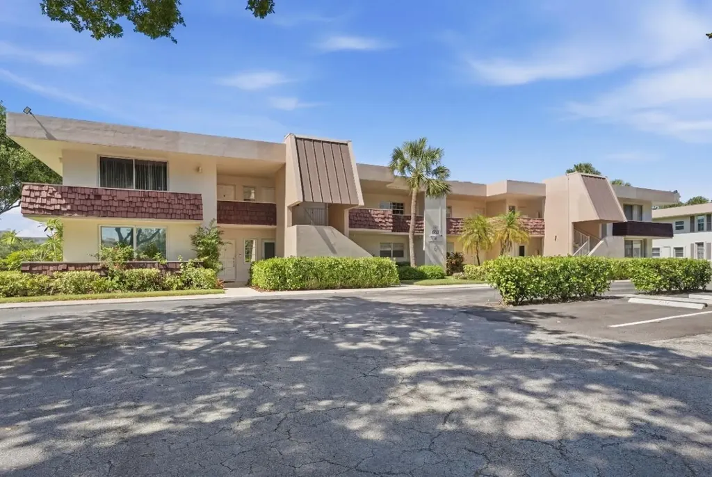 3001 S Palm Aire Drive Pompano Beach FL 33069
