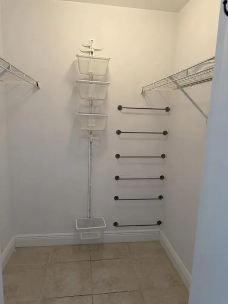2647 NW 33rd Street Oakland Park FL 33309