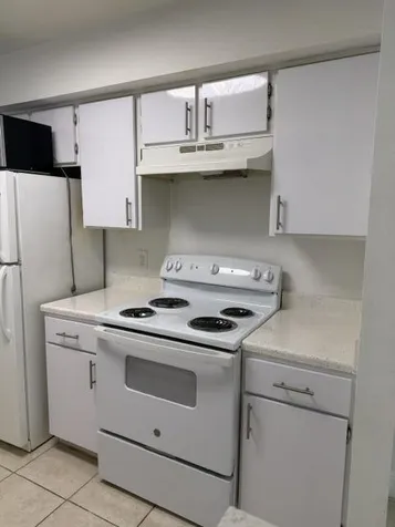 2647 NW 33rd Street Oakland Park FL 33309