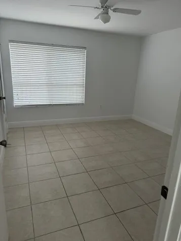 2647 NW 33rd Street Oakland Park FL 33309