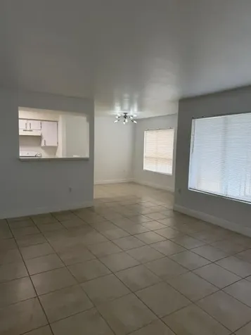 2647 NW 33rd Street Oakland Park FL 33309