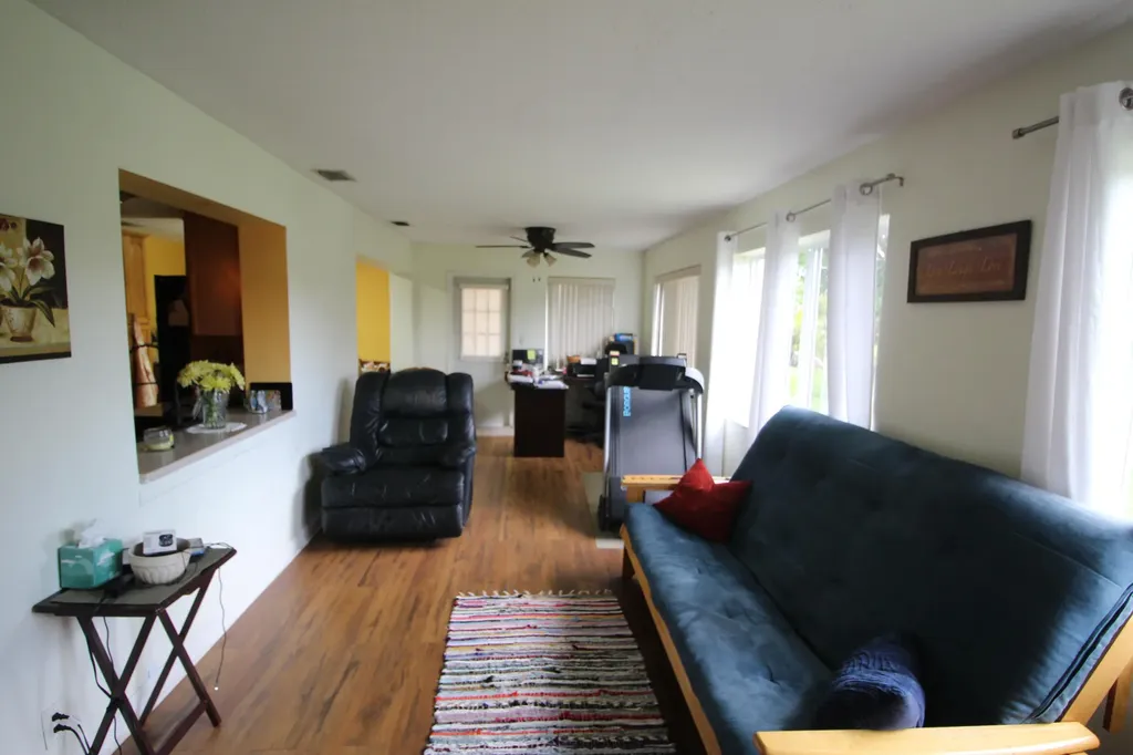 4914 NW 49th Road Tamarac FL 33319