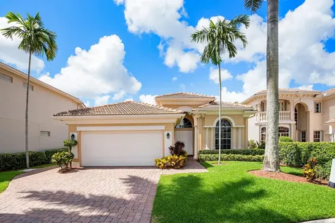 8102 Valhalla Drive Delray Beach FL 33446