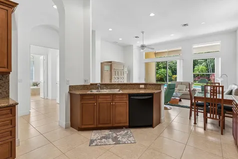 8102 Valhalla Drive Delray Beach FL 33446