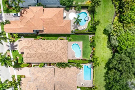 8102 Valhalla Drive Delray Beach FL 33446