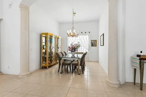 8102 Valhalla Drive Delray Beach FL 33446