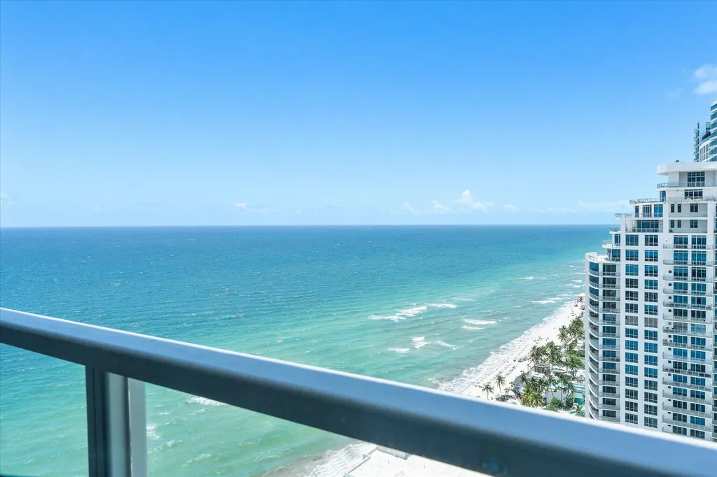 3101 S Ocean Drive Hollywood FL 33019