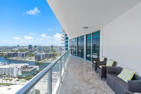 3101 S Ocean Drive Hollywood FL 33019