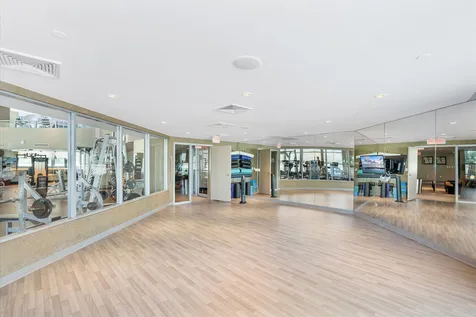 3101 S Ocean Drive Hollywood FL 33019
