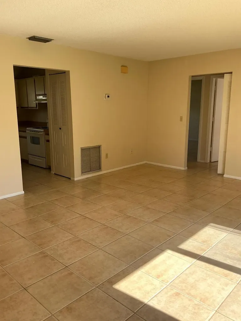 1537 SE Arenson Lane Port St Lucie FL 34952