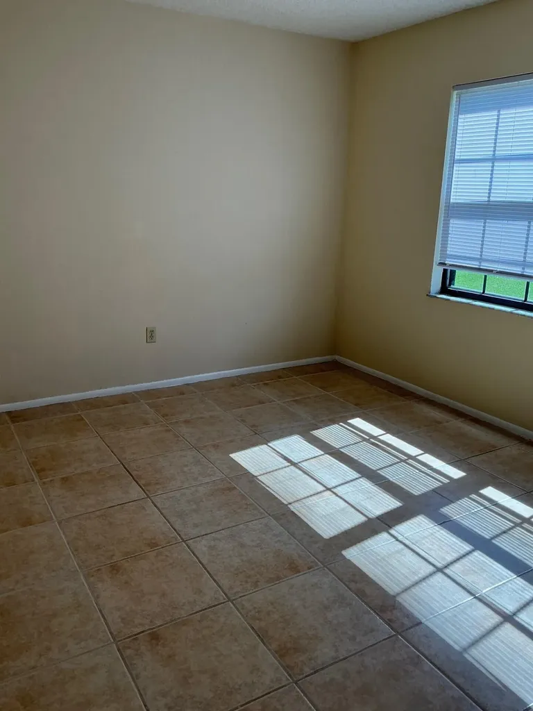 1537 SE Arenson Lane Port St Lucie FL 34952