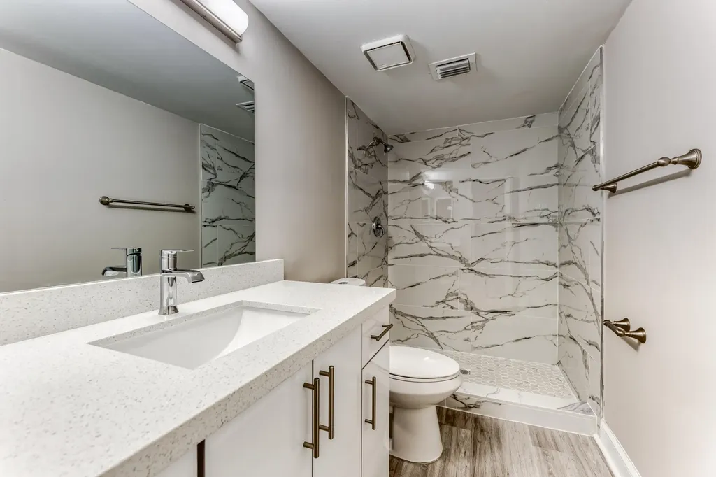 240 SE 10th Street Delray Beach FL 33483