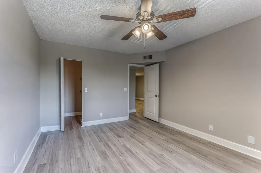 240 SE 10th Street Delray Beach FL 33483
