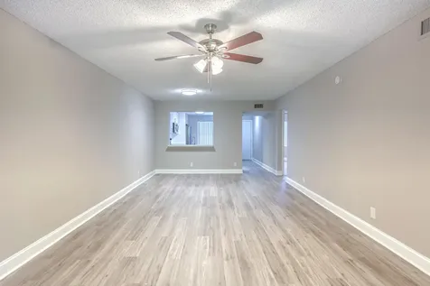 240 SE 10th Street Delray Beach FL 33483