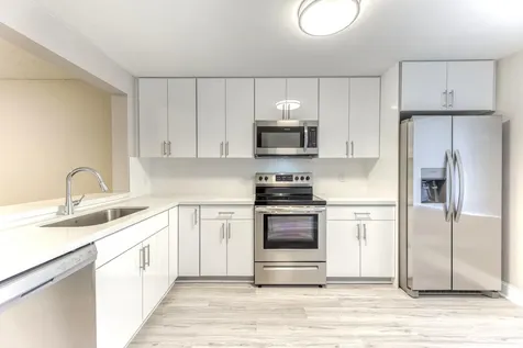 240 SE 10th Street Delray Beach FL 33483