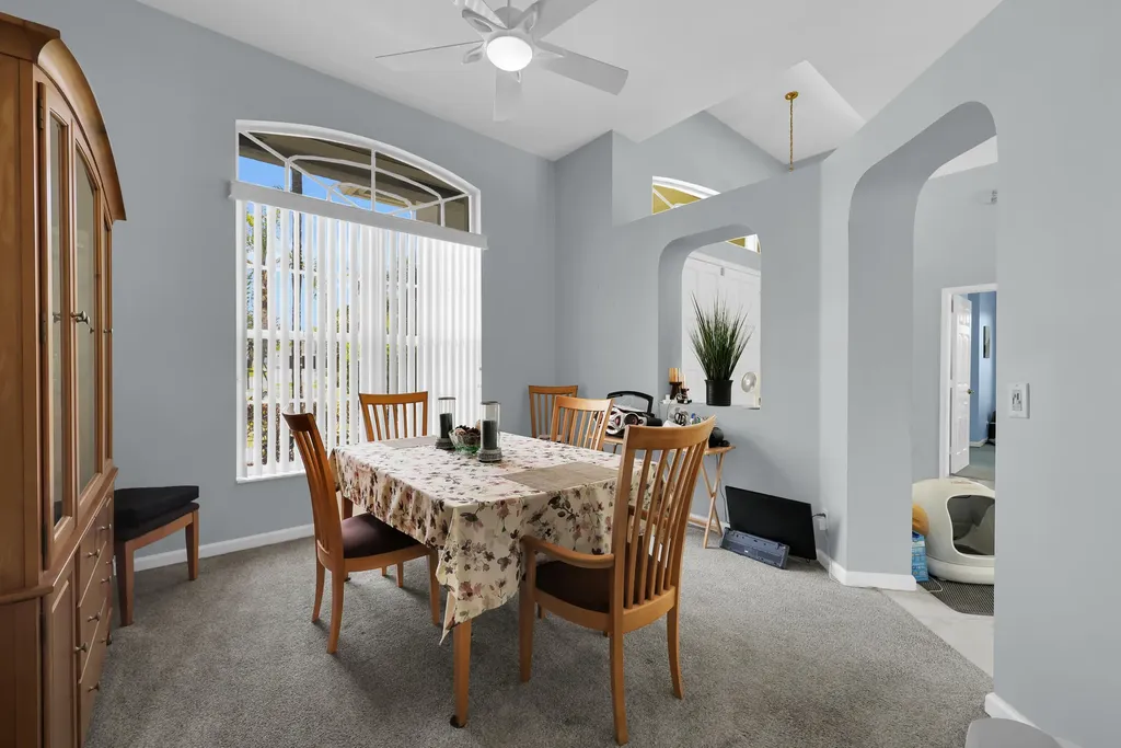 521 Cypress Circle Tequesta FL 33469