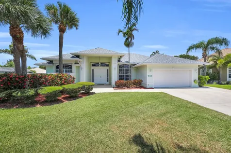 521 Cypress Circle Tequesta FL 33469