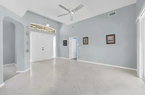 521 Cypress Circle Tequesta FL 33469